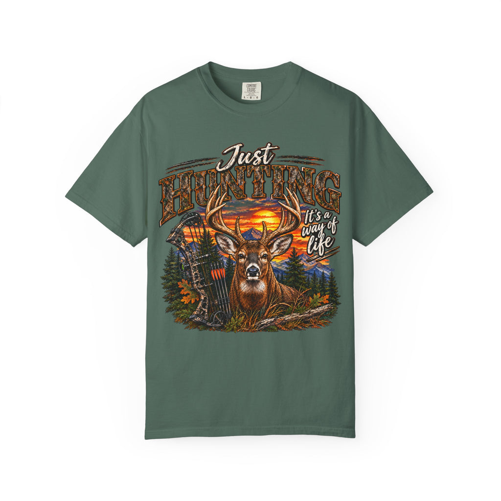 Just Hunting Deer Hunting Graphic Tee